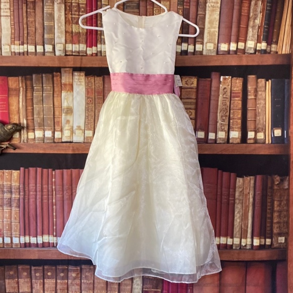 Girls Crayon Kids Formal Dress Pink Sash Off White Cream Pearl Flower Girl